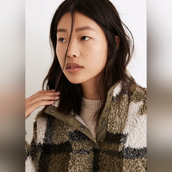 Madewell (Re)sourced Sherpa Popover Tunic Jacket in Plaid Olive Surplus Size S - Picture 5 of 16